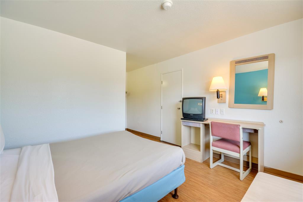 Rodeway Inn Tillmans Corner Cameră foto